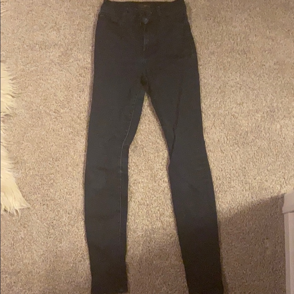 Excellent used condition high rise jeans